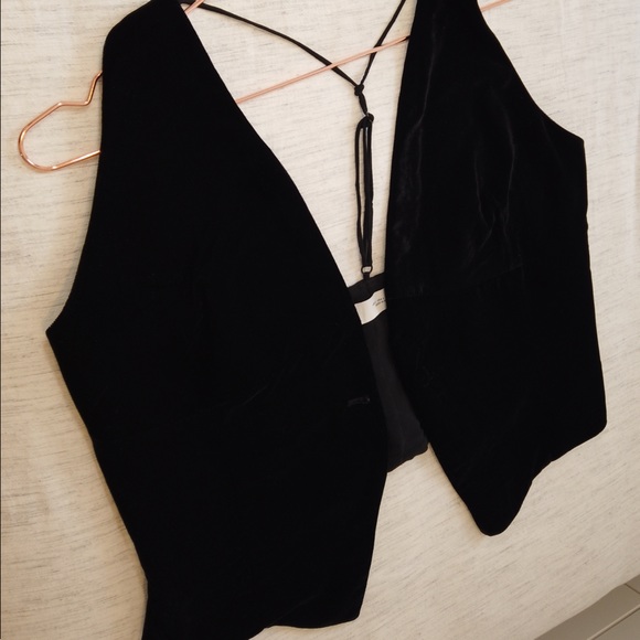 Zara  Combination Velvet Vest. - Picture 5 of 10